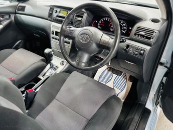 Toyota Corolla 1.6 VVT-i Colour Collection 5dr