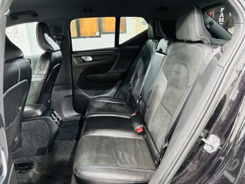 Volvo XC40 2.0 D3 R-Design Auto Euro 6 (s/s) 5dr