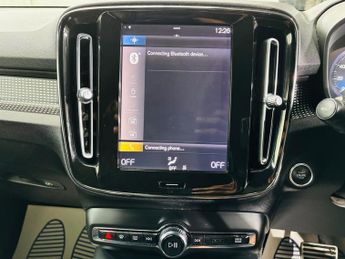 Volvo XC40 2.0 D3 R-Design Auto Euro 6 (s/s) 5dr