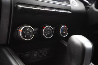 Renault Clio 1.0 TCe Iconic CVT A7 Euro 6 (s/s) 5dr