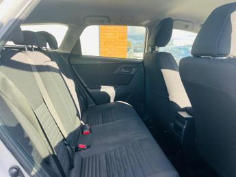 Toyota Auris 1.8 VVT-h Icon Tech Touring Sports CVT Euro 6 (s/s) 5dr