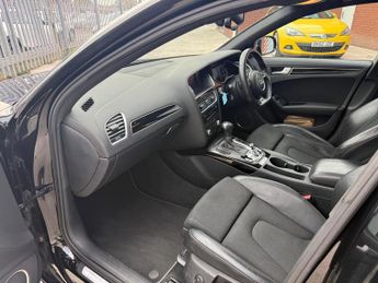 Audi A4 2.0 TDI Black Edition Multitronic Euro 5 (s/s) 4dr
