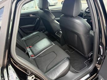 Audi A4 2.0 TDI Black Edition Saloon 4dr Diesel Multitronic Euro 5 (s/s)