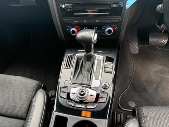 Audi A4 2.0 TDI Black Edition Multitronic Euro 5 (s/s) 4dr