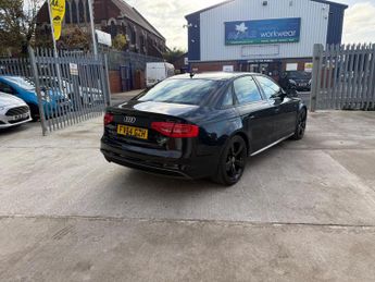 Audi A4 2.0 TDI Black Edition Multitronic Euro 5 (s/s) 4dr