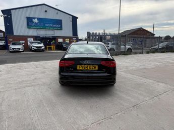 Audi A4 2.0 TDI Black Edition Multitronic Euro 5 (s/s) 4dr