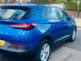 Vauxhall Grandland X 1.5 Turbo D BlueInjection SE Auto Euro 6 (s/s) 5dr