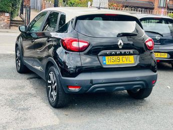 Renault Captur 1.5 dCi ENERGY Iconic EDC Euro 6 (s/s) 5dr