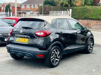 Renault Captur 1.5 dCi ENERGY Iconic EDC Euro 6 (s/s) 5dr