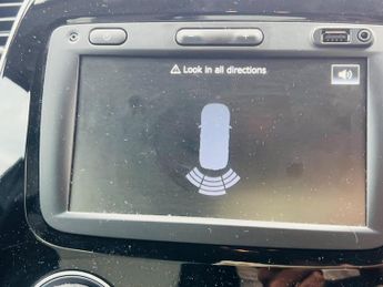 Renault Captur 1.5 dCi ENERGY Iconic EDC Euro 6 (s/s) 5dr