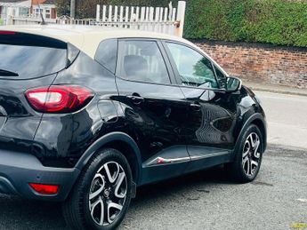 Renault Captur 1.5 dCi ENERGY Iconic EDC Euro 6 (s/s) 5dr