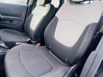 Renault Captur 1.5 dCi ENERGY Iconic EDC Euro 6 (s/s) 5dr