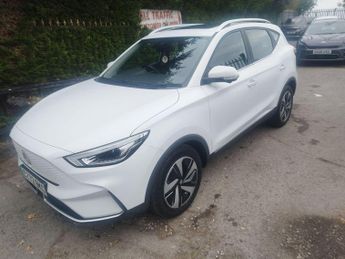 MG MG ZS 72.6kWh Trophy Connect Long Range SUV 5dr Electric Auto (156 ps)