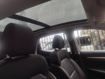 MG MG ZS 72.6kWh Trophy Connect Long Range SUV 5dr Electric Auto (156 ps)