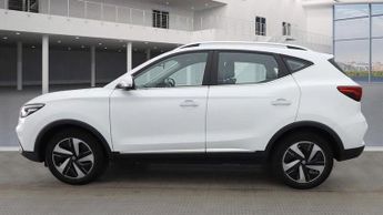 MG MG ZS 72.6kWh Trophy Connect Long Range SUV 5dr Electric Auto (156 ps)