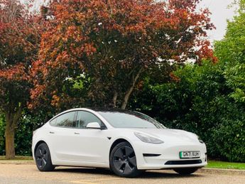 Tesla Model 3 Standard Range Plus Auto RWD 4dr