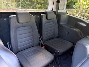 Ford Grand Tourneo Connect 1.5 EcoBlue Titanium Auto Euro 6 (s/s) 5dr