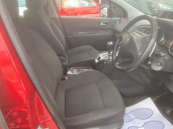 Peugeot 5008 1.6 e-HDi Active EGC Euro 5 (s/s) 5dr