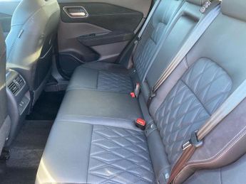 Nissan Qashqai 1.3 DIG-T MHEV Tekna+ SUV 5dr Petrol Hybrid XTRON Euro 6 (s/s) (