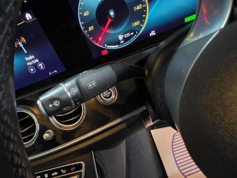 Mercedes-Benz E Class 2.0 E300de 13.5kWh AMG Line G-Tronic+ Euro 6 (s/s) 4dr