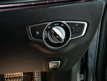 Mercedes-Benz E Class 2.0 E300de 13.5kWh AMG Line G-Tronic+ Euro 6 (s/s) 4dr