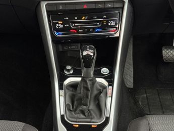 Volkswagen T-Roc 1.5 TSI Match DSG Euro 6 (s/s) 5dr