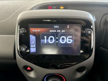 Peugeot 108 1.0 Active Euro 6 3dr