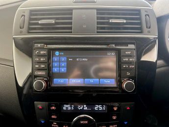 Nissan Pulsar 1.2 DIG-T N-Connecta Euro 6 (s/s) 5dr