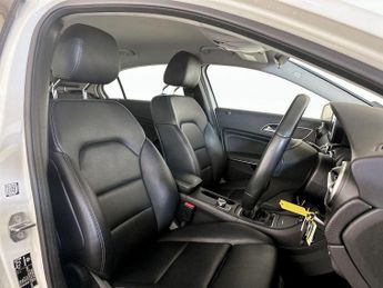 Mercedes-Benz A Class 1.6 A180 SE Euro 6 (s/s) 5dr