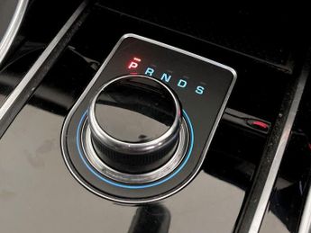 Jaguar XF 2.0d R-Sport Auto AWD Euro 6 (s/s) 4dr