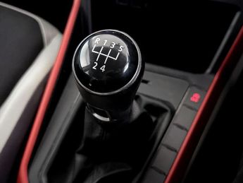 Volkswagen Polo 1.0 EVO beats Euro 6 (s/s) 5dr
