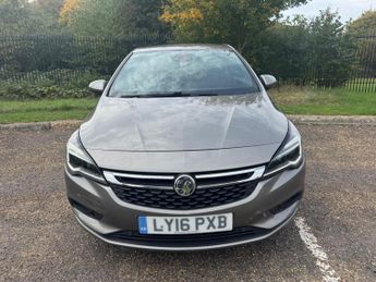 Vauxhall Astra 1.4i Turbo SRi Nav Auto Euro 6 (s/s) 5dr