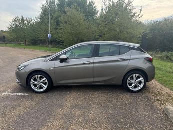 Vauxhall Astra 1.4i Turbo SRi Nav Auto Euro 6 (s/s) 5dr