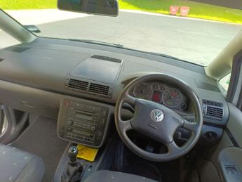 Volkswagen Sharan 2.0 TDI SE 5dr