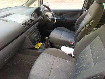 Volkswagen Sharan 2.0 TDI SE 5dr