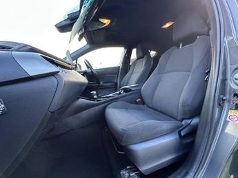 Toyota C-HR 1.8 VVT-h Dynamic CVT Euro 6 (s/s) 5dr