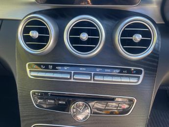 Mercedes-Benz C Class 2.1 C220d AMG Line (Premium) G-Tronic+ Euro 6 (s/s) 2dr