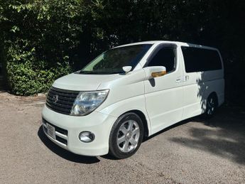 Nissan Elgrand 