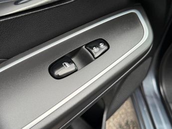 Nissan Micra 1.0 IG-T Acenta XTRON Euro 6 (s/s) 5dr