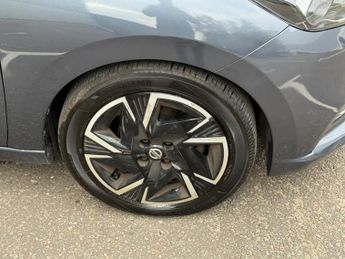 Nissan Micra 1.0 IG-T Acenta XTRON Euro 6 (s/s) 5dr