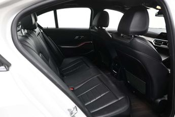 BMW 3 Series 2.0 320d M Sport Auto xDrive Euro 6 (s/s) 4dr