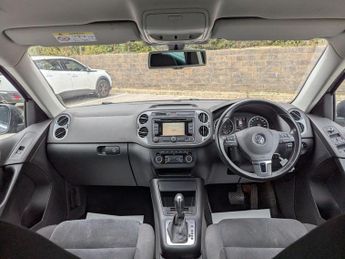 Volkswagen Tiguan 2.0 TDI BlueMotion Tech Match DSG 4WD Euro 5 (s/s) 5dr