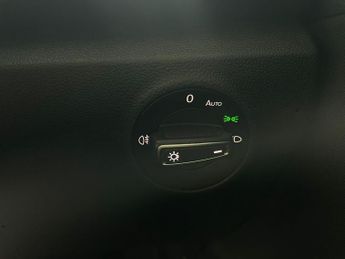 Volkswagen T-Roc 1.5 TSI EVO SE DSG Euro 6 (s/s) 5dr