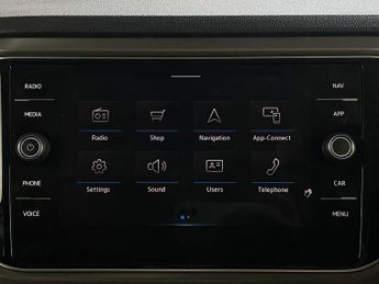 Volkswagen T-Roc 1.5 TSI EVO SE DSG Euro 6 (s/s) 5dr