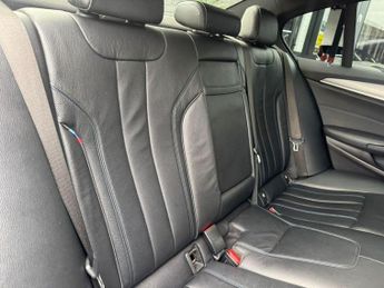 BMW 5 SERIES 2.0 520d M Sport Saloon 4dr Diesel Auto xDrive Euro 6 (s/s) (190