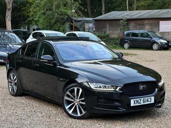 Jaguar XE 2.0i R-Sport Auto AWD Euro 6 (s/s) 4dr