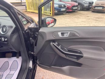 Ford Fiesta 1.6 Zetec Powershift Euro 5 5dr