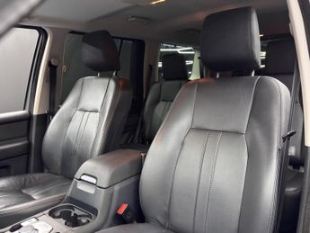 Land Rover Discovery 4 3.0 SD V6 Graphite Auto 4WD Euro 6 (s/s) 5dr