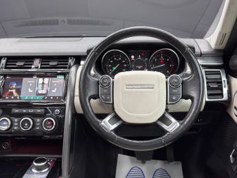 Land Rover Discovery 3.0 TD V6 First Edition Auto 4WD Euro 6 (s/s) 5dr