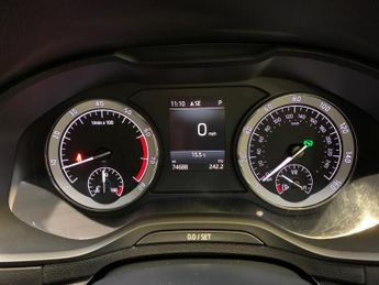 Skoda Karoq 1.5 TSI SE L DSG Euro 6 (s/s) 5dr